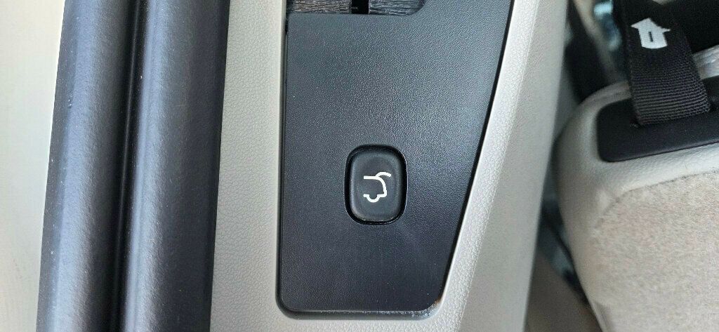 2013 Dodge Grand Caravan VERY LOW MILES Braun Mobility Conversion 615-300-6004 - 22943412 - 17