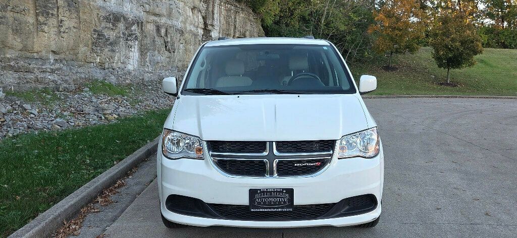 2013 Dodge Grand Caravan VERY LOW MILES Braun Mobility Conversion 615-300-6004 - 22943412 - 4