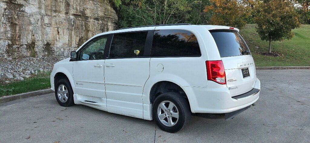 2013 Dodge Grand Caravan VERY LOW MILES Braun Mobility Conversion 615-300-6004 - 22943412 - 7