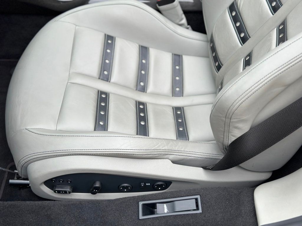 2013 Ferrari 458 Italia Spider photo 19