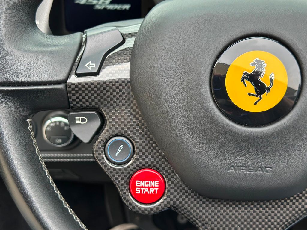 2013 Ferrari 458 Italia Spider photo 24