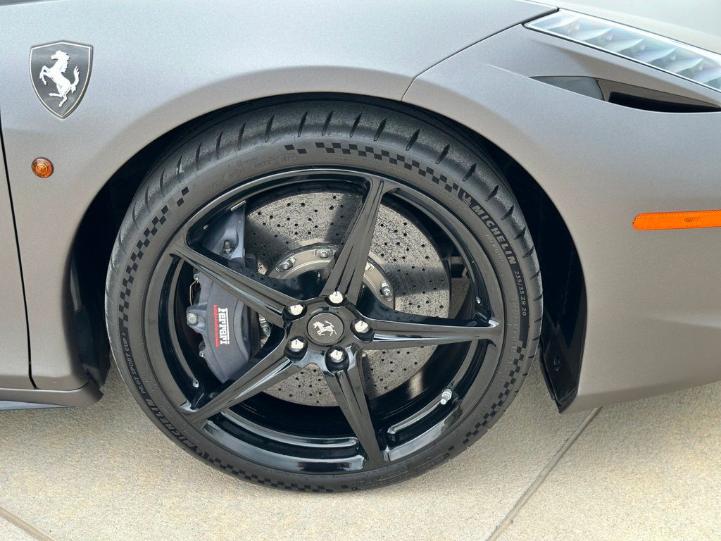 2013 Ferrari 458 Italia Spider photo 37