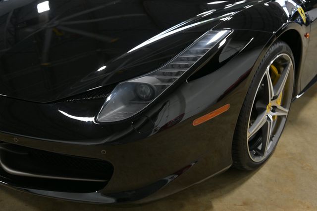 2013 Ferrari 458 Italia 2dr Convertible - 23087443 - 30