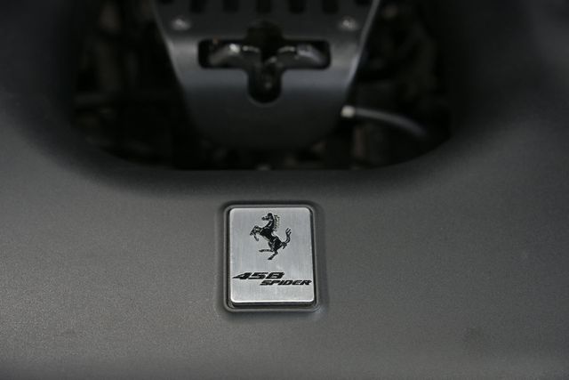 2013 Ferrari 458 Italia 2dr Convertible - 23087443 - 33