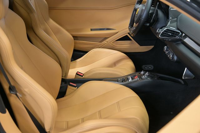 2013 Ferrari 458 Italia 2dr Convertible - 23087443 - 45