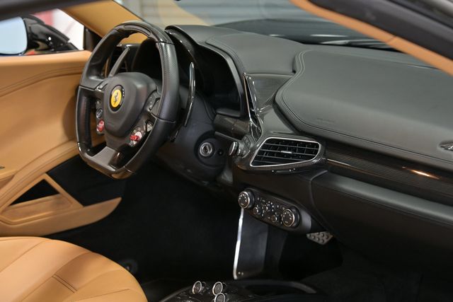 2013 Ferrari 458 Italia 2dr Convertible - 23087443 - 46