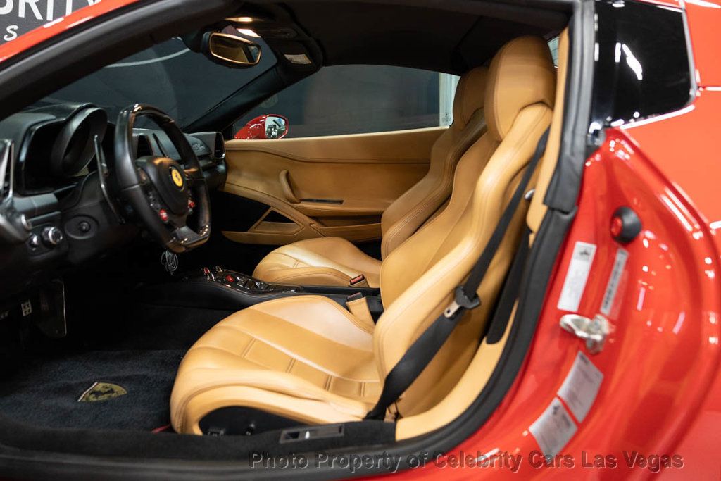 2013 Ferrari 458 Italia 2dr Convertible - 23037118 - 1