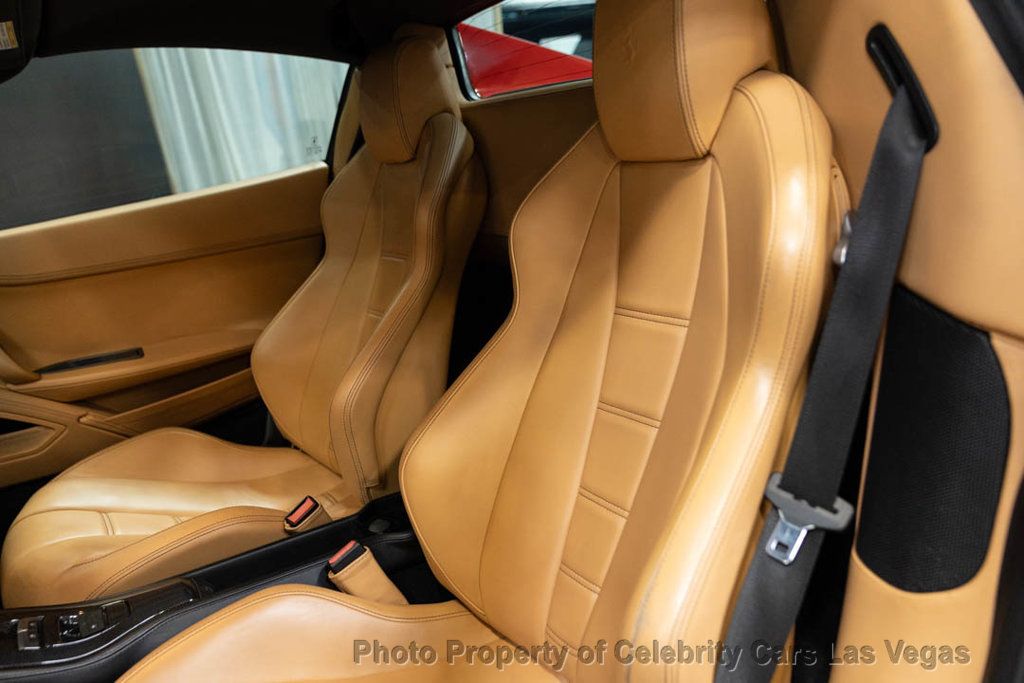 2013 Ferrari 458 Italia 2dr Convertible - 23037118 - 27