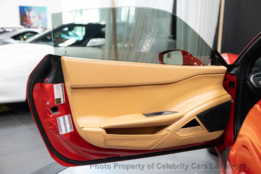 2013 Ferrari 458 Italia 2dr Convertible - 23037118 - 28