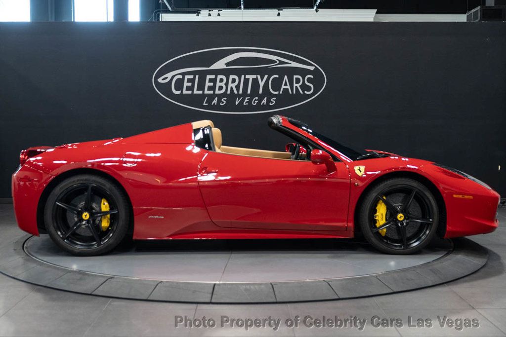 2013 Ferrari 458 Italia 2dr Convertible - 23037118 - 55