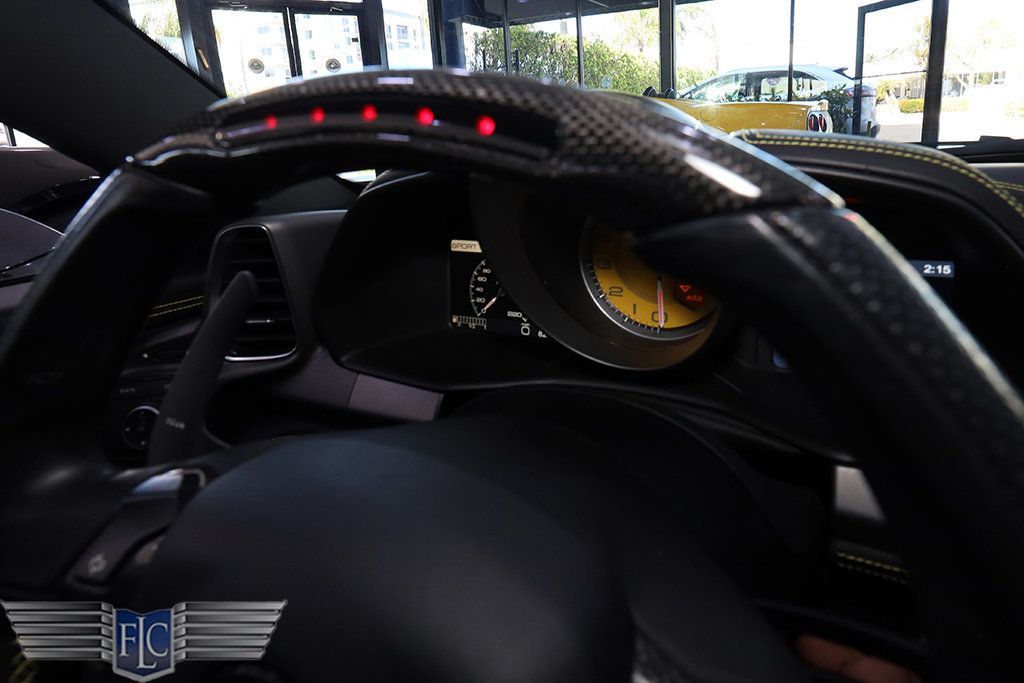 2013 Ferrari 458 Italia 2dr Coupe - 22989829 - 28