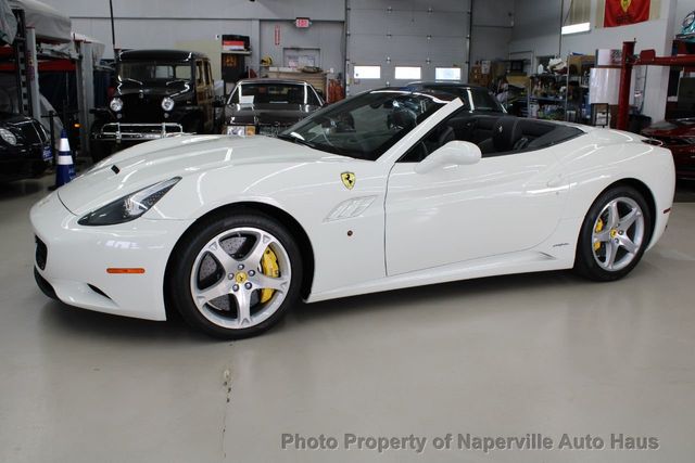 2013 Ferrari California 2dr Convertible - 22329967 - 3