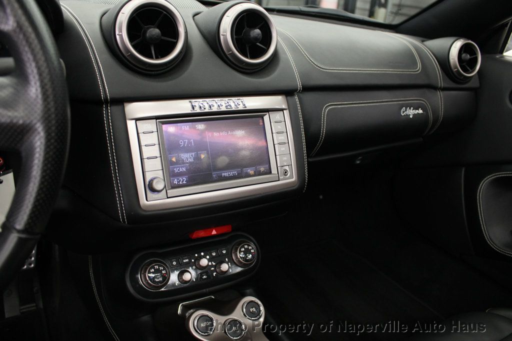 2013 Ferrari California photo 23