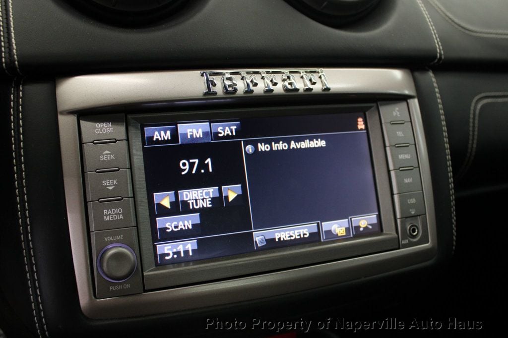 2013 Ferrari California photo 25