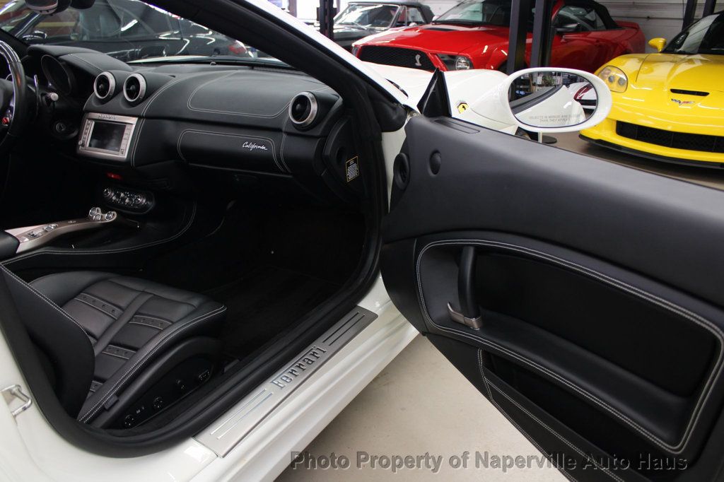 2013 Ferrari California photo 29