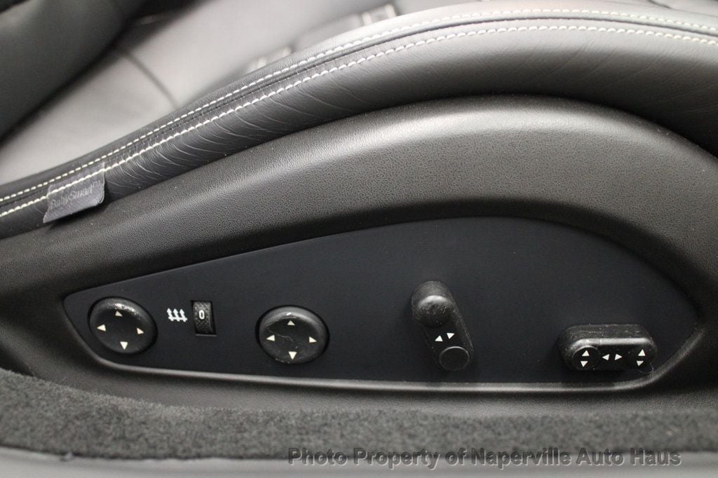 2013 Ferrari California photo 32