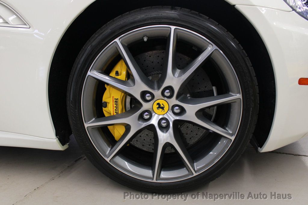 2013 Ferrari California photo 43