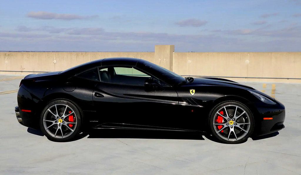 2013 Ferrari California 2dr Convertible - 22855768 - 1