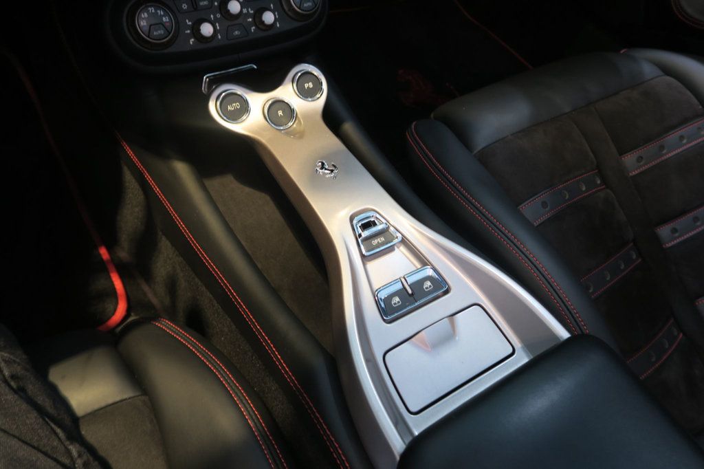 2013 Ferrari California 2dr Convertible - 22855768 - 19