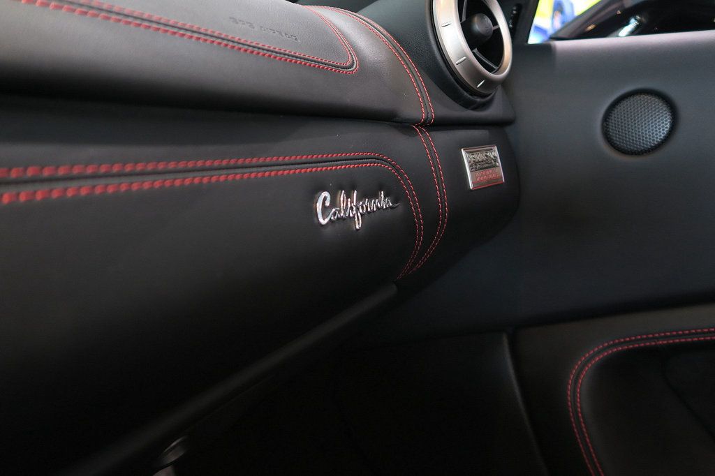 2013 Ferrari California 2dr Convertible - 22855768 - 23