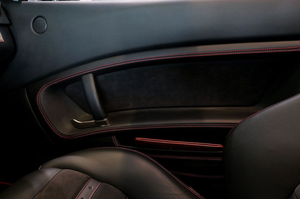 2013 Ferrari California 2dr Convertible - 22855768 - 24