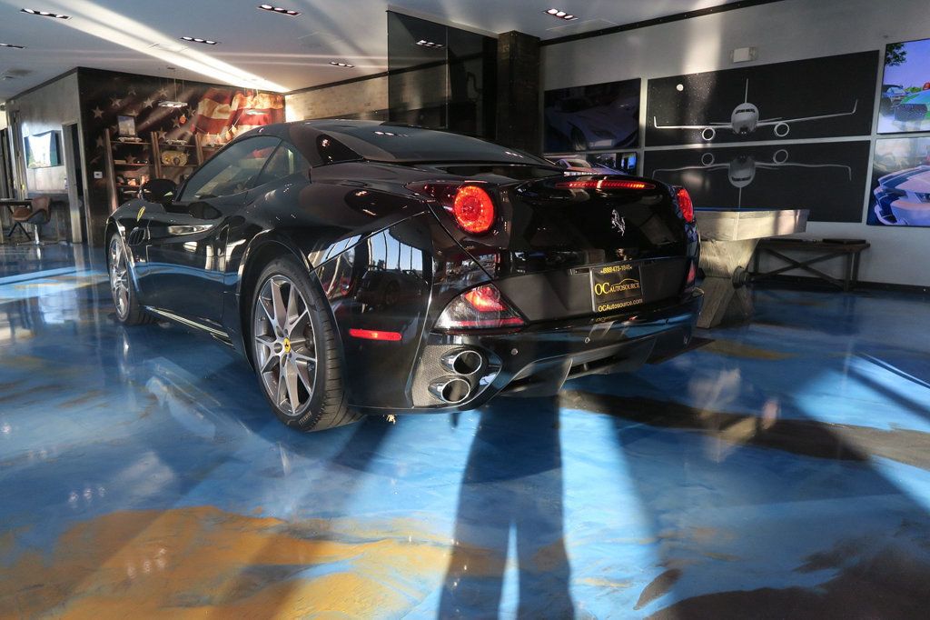 2013 Ferrari California 2dr Convertible - 22855768 - 36