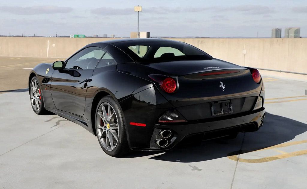 2013 Ferrari California 2dr Convertible - 22855768 - 4
