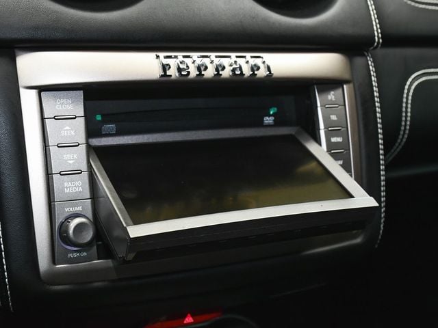 2013 Ferrari California Base - 22954886 - 29