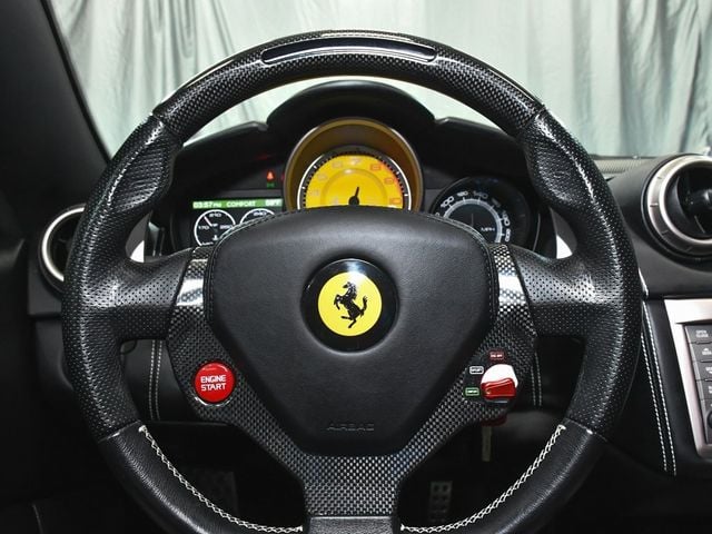 2013 Ferrari California Base - 22954886 - 33