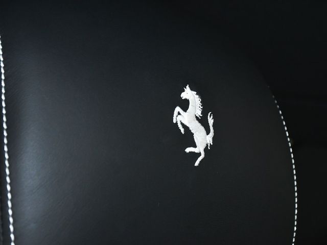 2013 Ferrari California Base - 22954886 - 63