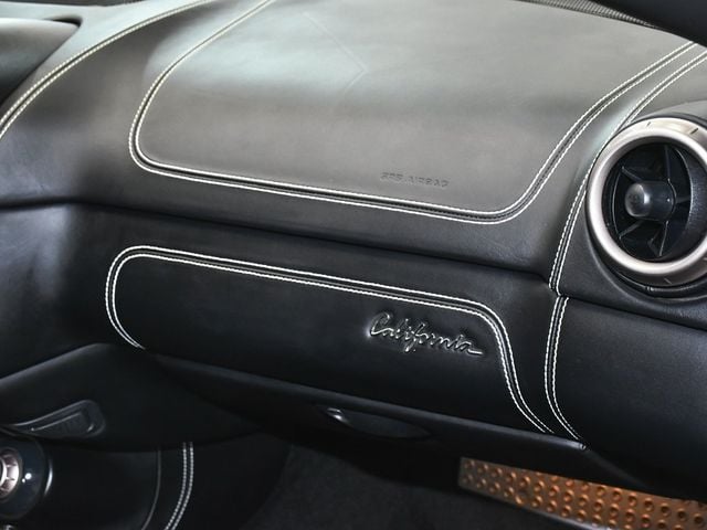 2013 Ferrari California Base - 22954886 - 65