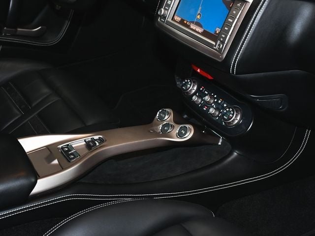 2013 Ferrari California Base - 22954886 - 67