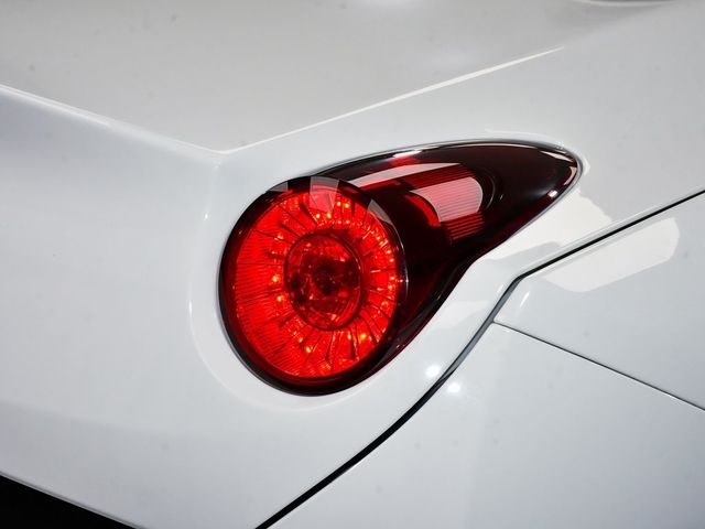 2013 Ferrari California Base - 22954886 - 96