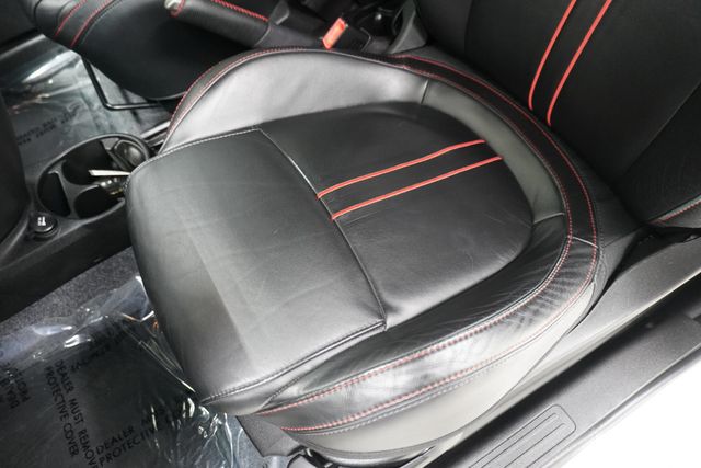 2013 FIAT 500 2dr Hatchback Abarth - 23020467 - 11