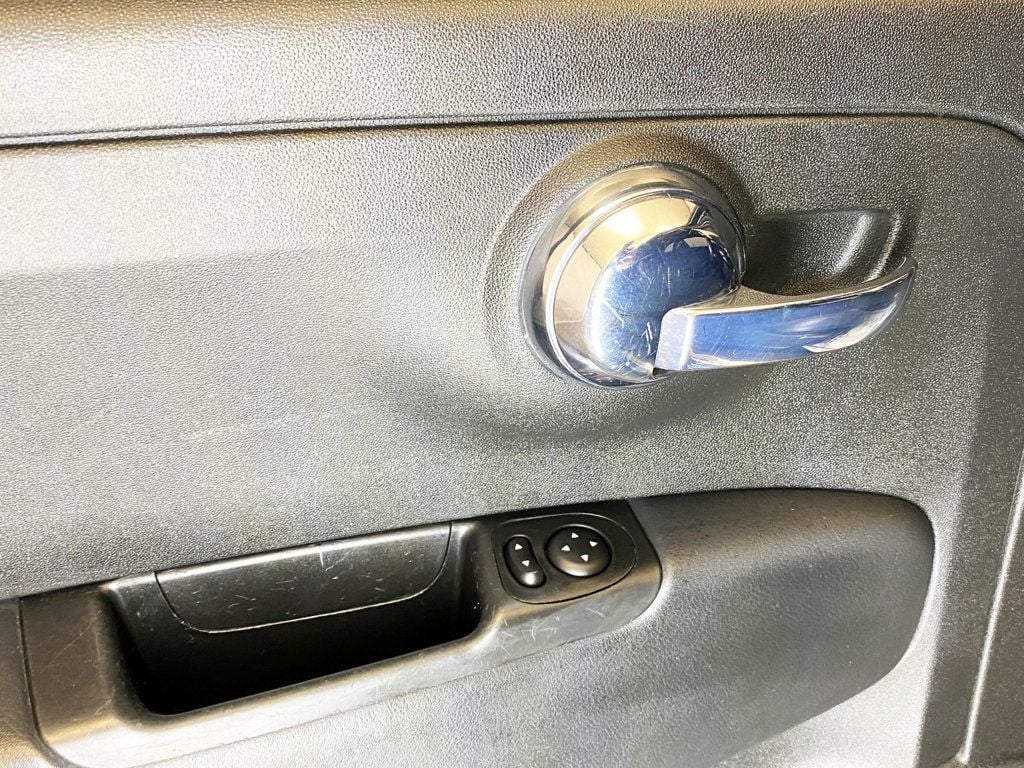 2013 FIAT 500 2dr Hatchback Abarth - 22975974 - 17