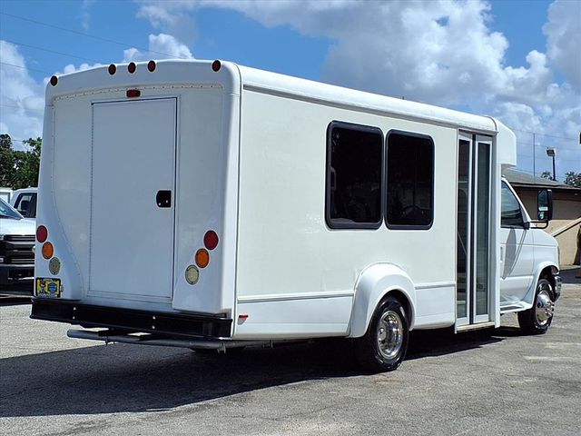 2013 Ford E350 15 Passenger Shuttle Bus w/Rear Closet - 22941438 - 4