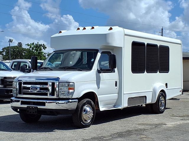 2013 Ford E350 15 Passenger Shuttle Bus w/Rear Closet - 22941438 - 8