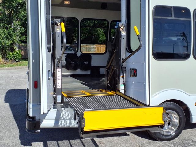 2013 Ford E350 14 Passenger Shuttle Bus w/WHeelchair - 22884537 - 13