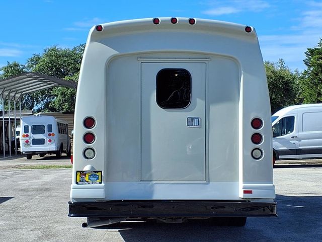 2013 Ford E350 14 Passenger Shuttle Bus w/WHeelchair - 22884537 - 4