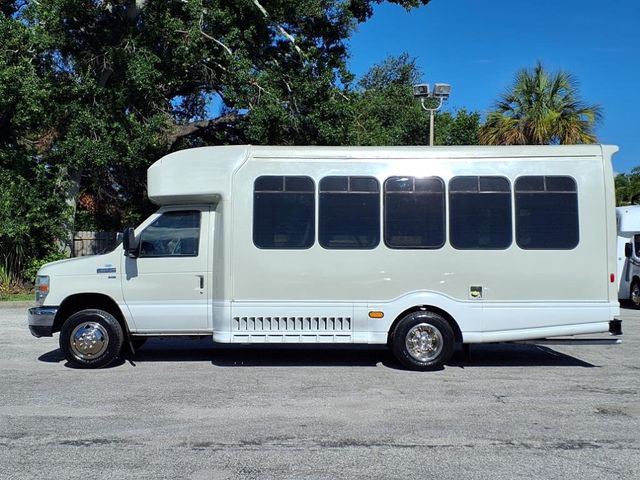 2013 Ford E350 14 Passenger Shuttle Bus w/WHeelchair - 22884537 - 7