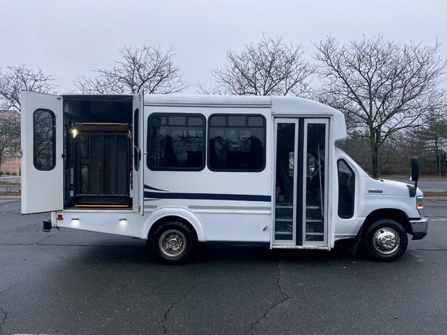 2013 Ford E350 Non-CDL Wheelchair Shuttle Bus For Sale For Adults Medical Transport Mobility ADA Handicapped - 22266080 - 3