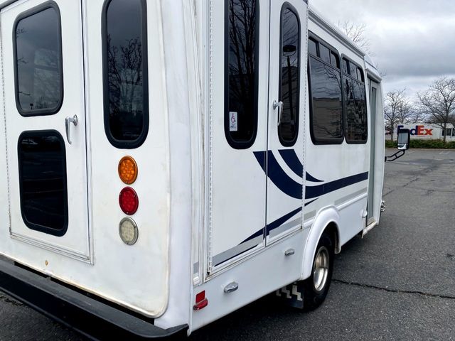 2013 Ford E350 Non-CDL Wheelchair Shuttle Bus For Sale For Adults Seniors Church Medical Transport Handicapped - 22273735 - 10