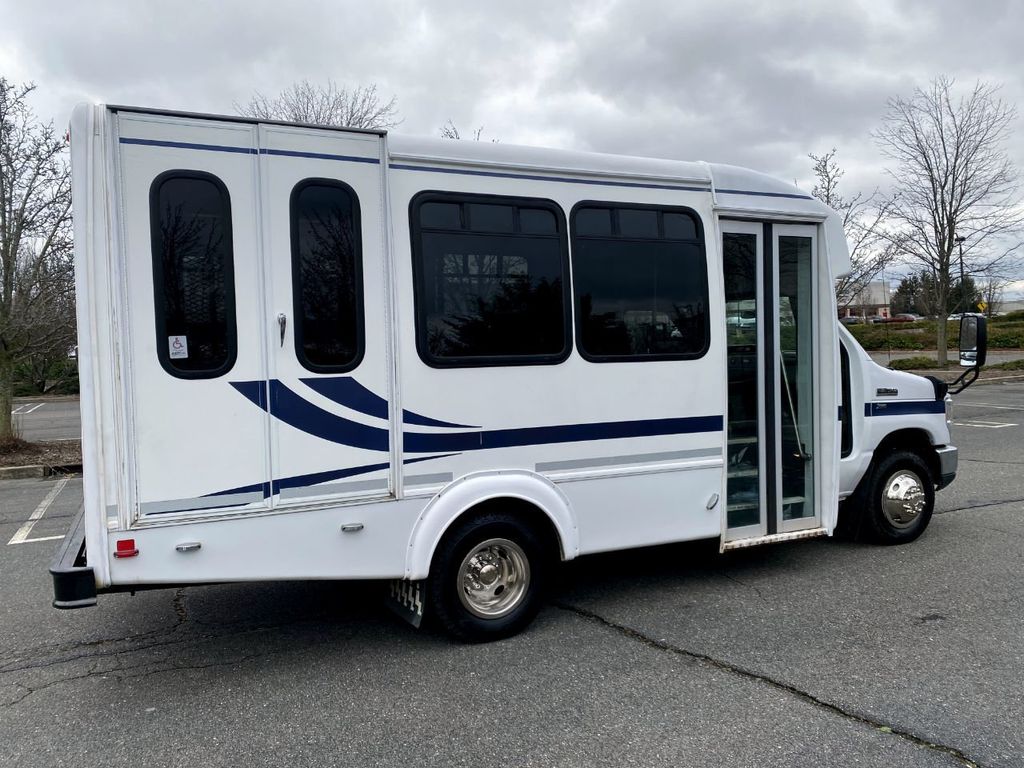 2013 Ford E350 Non-CDL Wheelchair Shuttle Bus For Sale For Adults Seniors Church Medical Transport Handicapped - 22273735 - 11