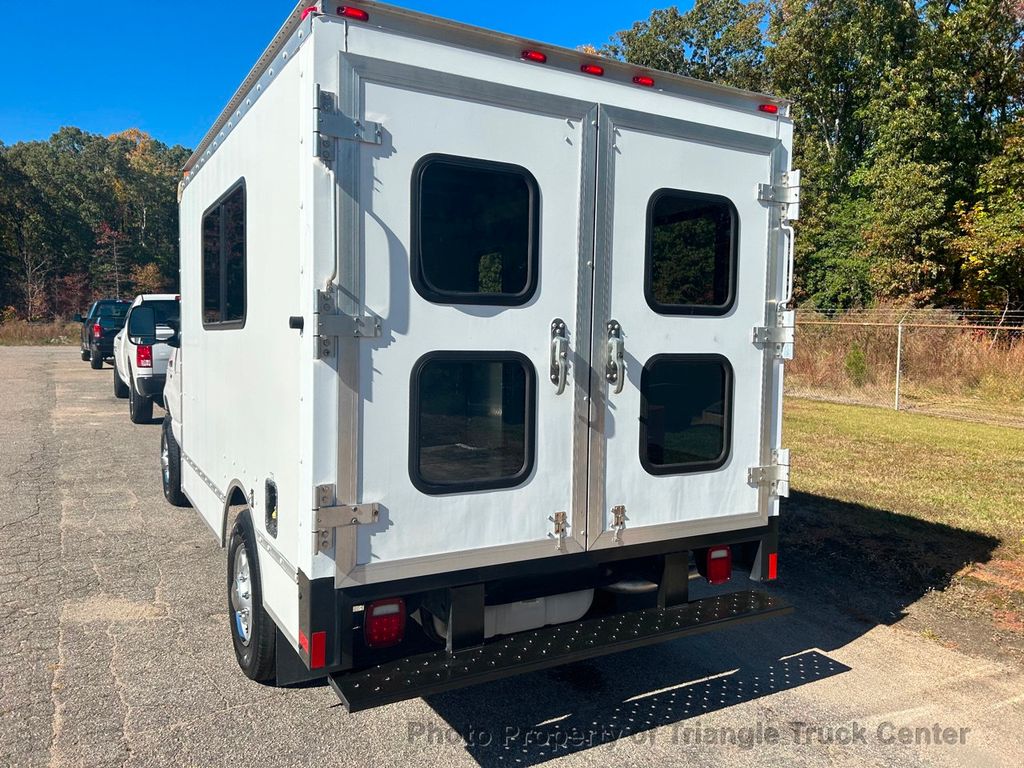 2013 Ford E350HD FOOD TRUCK BALTIMORE DC 18.5 feet long! curbside door! windows both sides! - 22092451 - 2