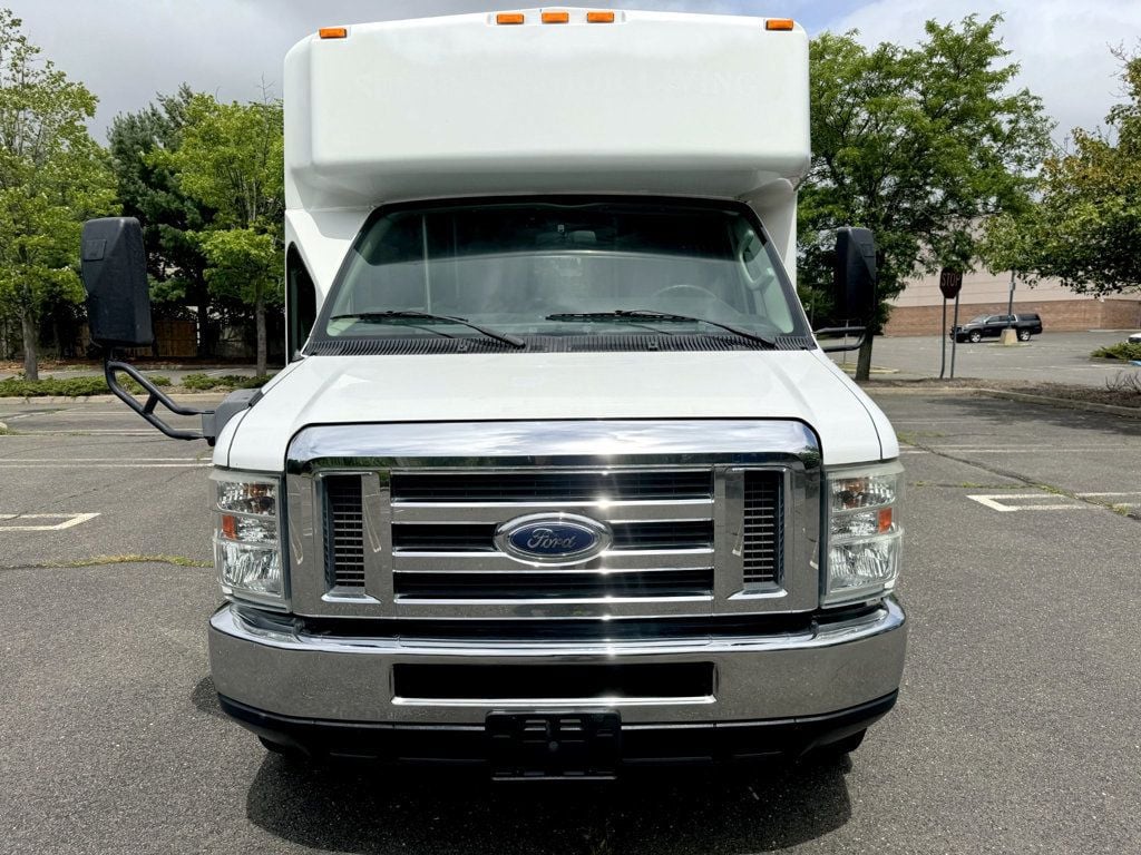 2013 Ford E450 Non-CDL Wheelchair Shuttle Bus For Sale For Adults Church Senior & Handicapped Transport - 22528635 - 1