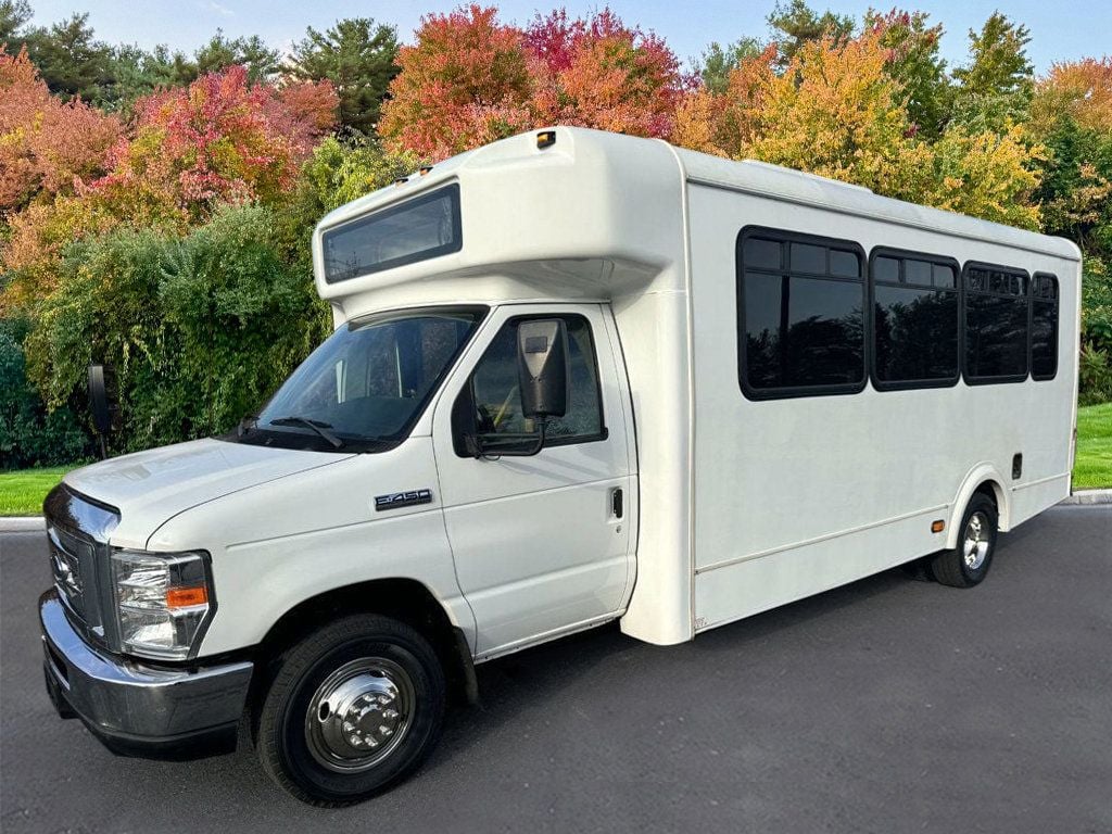 2013 Ford E450 Shuttle Bus w/Wheelchair Lift For Adults Seniors Church Medical Transport Handicapped - 22618842 - 14