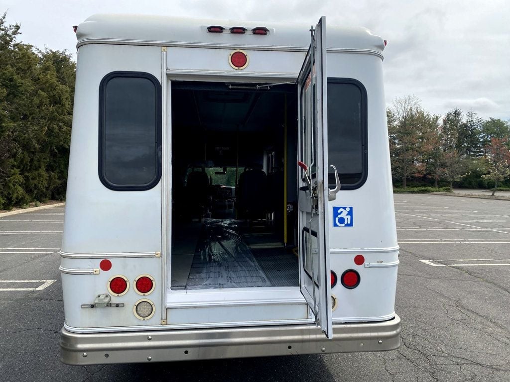 2013 Ford E450 Wheelchair Shuttle Bus For Sale For Adults Seniors Medical Transport Handicapped - 22380899 - 11