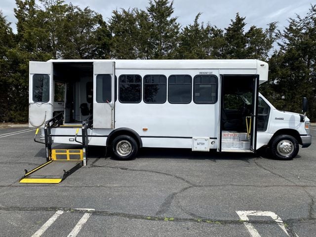 2013 Ford E450 Wheelchair Shuttle Bus For Sale For Adults Seniors Medical Transport Handicapped - 22380899 - 4