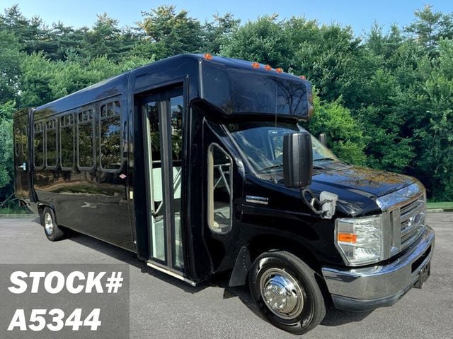 2013 Ford E450 Wheelchair Shuttle Bus Only 23k Miles! For Churches Seniors Handicapped & Limo Conversion - 22580974 - 0