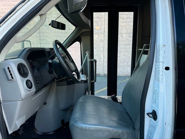 2013 Ford E450 Wheelchair Shuttle Bus Only 23k Miles! For Churches Seniors Handicapped & Limo Conversion - 22580974 - 21